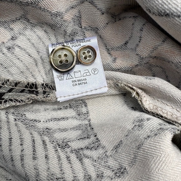 Tommy Bahama Aloha Hawaiian 100% Silk button down camp shirt‎ size large - Picture 6 of 7